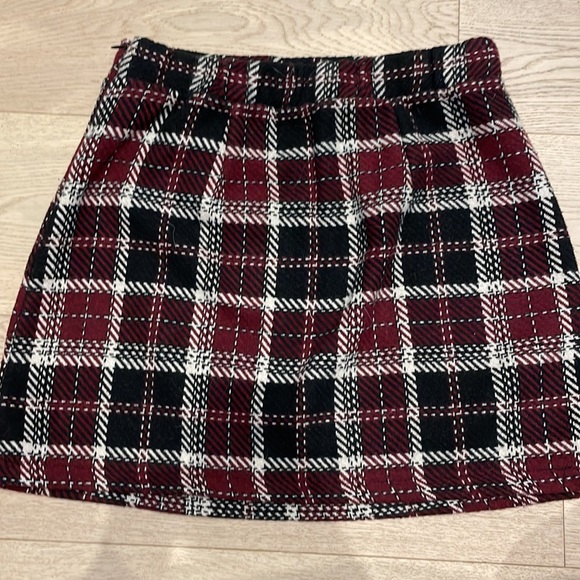 Short warm skirt - Picture 3 of 6